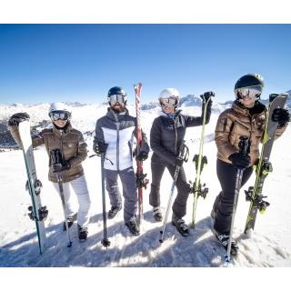 2 días Forfait + 6 hrs Clases Colectivas + 2 Menús + 2 dias Alquiler Material - Paquete Predefinido en ANDORRA LA VELLA