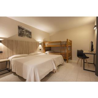 Hotel Encamp by Nexta - Accommodation in ENCAMP