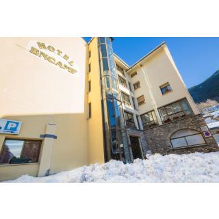 Hotel Encamp by Nexta - Accommodation in ENCAMP