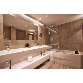 Grand Plaza Hotel & Wellness - Hébergement en ANDORRA LA VELLA