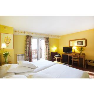 Ski Plaza Hotel & Wellness - Alojamiento en CANILLO