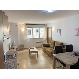 Apartamentos Araco 3000 - Accommodation in PAS DE LA CASA
