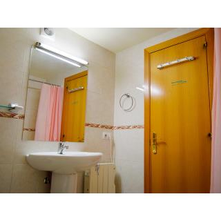 Apartamentos Pantebre 3000 - Accommodation in PAS DE LA CASA