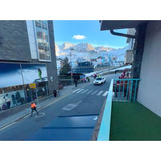 Apartaments La Cabaneta Mikka Sky 3000 - Accommodation in PAS DE LA CASA