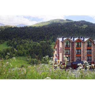 Apartaments Els Llacs - Alojamiento en SOLDEU