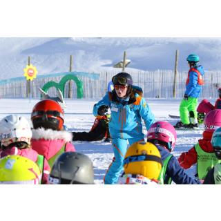 Clases colectivas infantiles 3 días - Snowboard - Medio día - De 6 a 11 años - Clases en ANDORRA LA VELLA