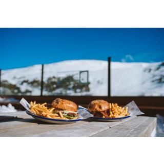 2 Menús + 2 días de Alquiler de Material - Paquete Predefinido en ANDORRA LA VELLA