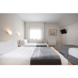 Hotel Camel·lot by Nexta - Accommodation in PAS DE LA CASA