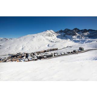 Hotel Camel·lot by Nexta - Accommodation in PAS DE LA CASA