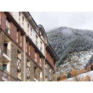 The Lodge at Ribasol - Accommodation in ARINSAL