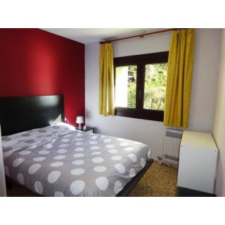 Apartamentos Arinsal 3000 - Accommodation in ARINSAL