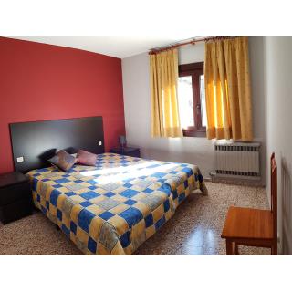 Apartamentos Arinsal 3000 - Accommodation in ARINSAL