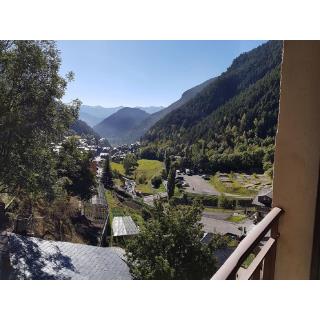 Apartamentos Arinsal 3000 - Accommodation in ARINSAL