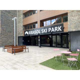 Apartamentos Vallnord 3000 - Accommodation in ARINSAL