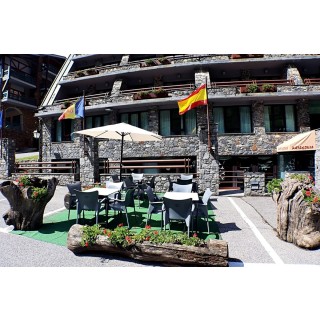 Yomo Patagonia - Allotjament en ARINSAL