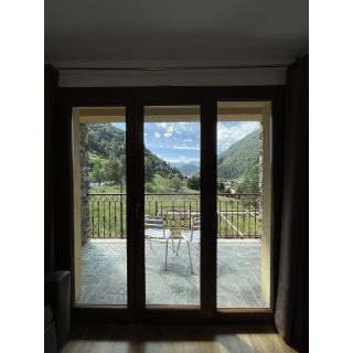 Aparthotel Sant Andreu - Accommodation in ARINSAL