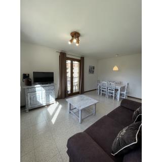 Aparthotel Sant Andreu - Accommodation in ARINSAL