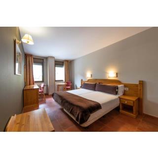 Apartamentos Sant Moritz - Accommodation in ARINSAL