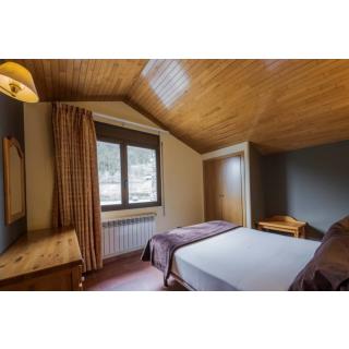 Apartamentos Sant Moritz - Accommodation in ARINSAL