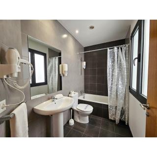 Apartamentos La Solana Deluxe 3000 - Accommodation in PAS DE LA CASA