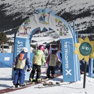 Kids program 5 dies - Esquí - Dia complet - De 3 a 5 anys - Classes en ANDORRA LA VELLA