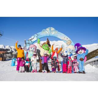 Kids program 5 jours - Snowboard - Journée - De 3 à 5 ans - Cours en ANDORRA LA VELLA