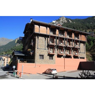 Hotel Xalet Besoli - Alojamiento en ARINSAL