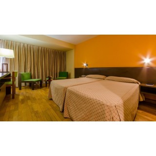 Hotel Sant Eloi - Allotjament en SANT JULIÀ DE LÒRIA