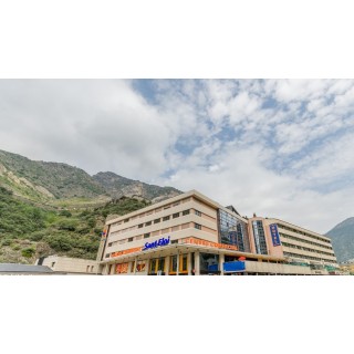 Hotel Sant Eloi - Allotjament en SANT JULIÀ DE LÒRIA