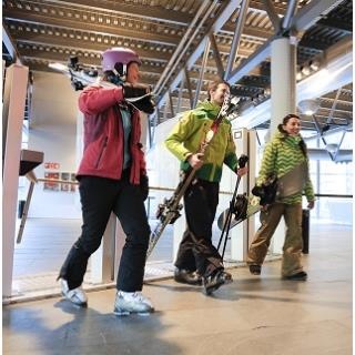 Inici diumenge: 6 Forfets + 15 hrs Classes Col·lectives - foto